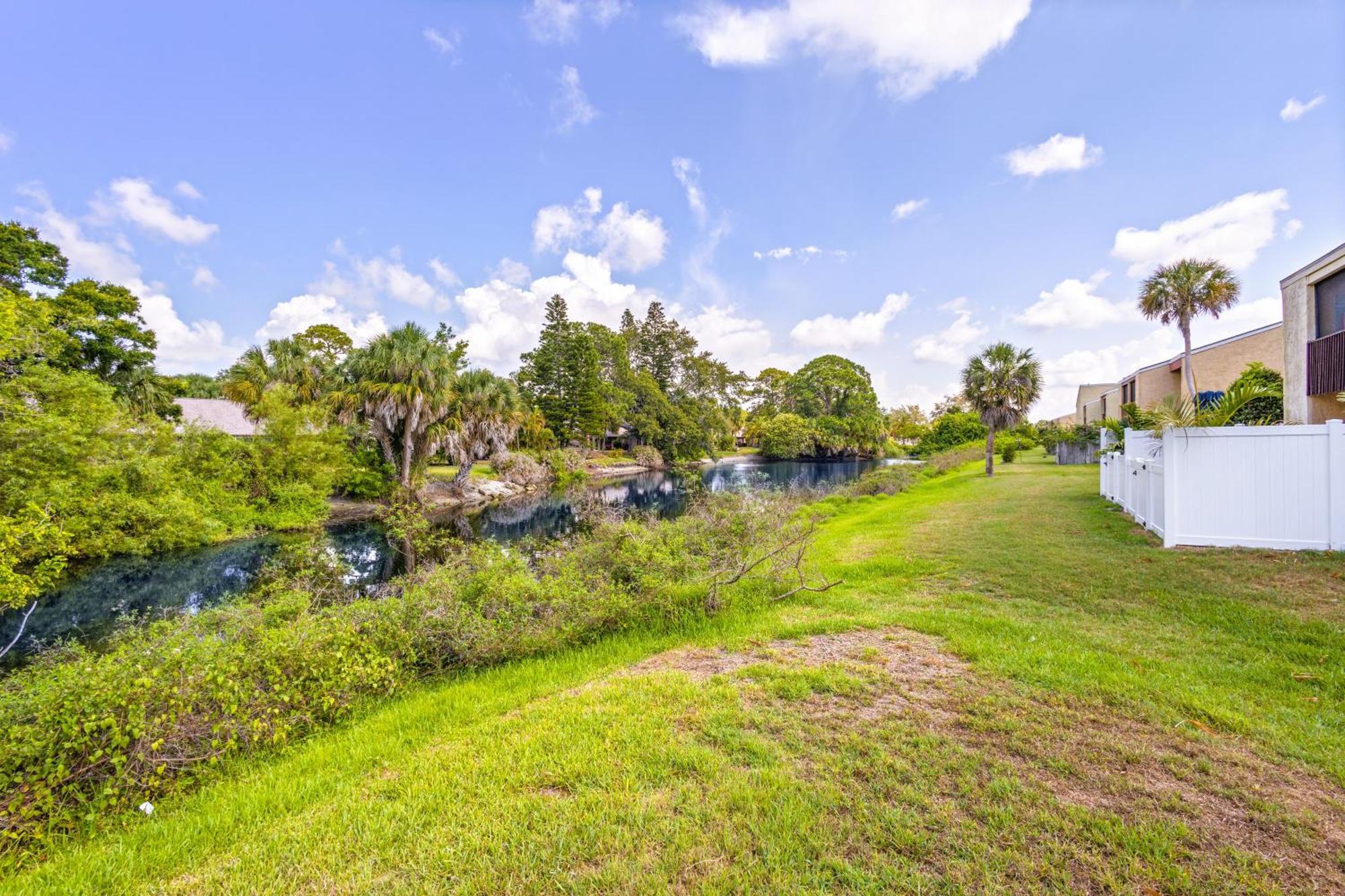 Shiny Oasis With Lake View Sarasota Buitenkant foto